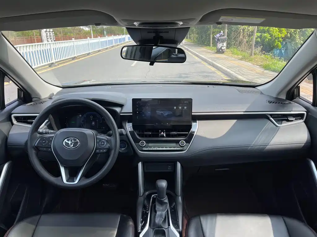 Fenglanda 2024 2.0L Intelligent Electric Hybrid Dual Engine Leading Edition купить на сайте DeffCars