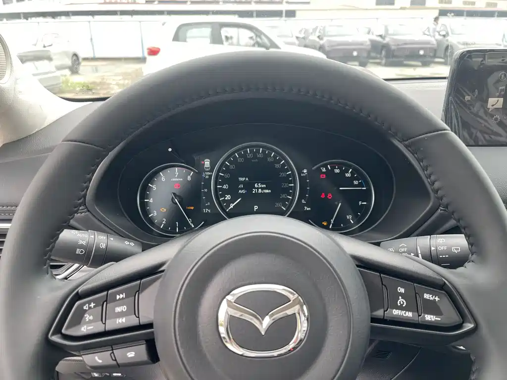 Mazda CX-5 2025 2.0L automatic two-wheel drive smart model купить на сайте DeffCars