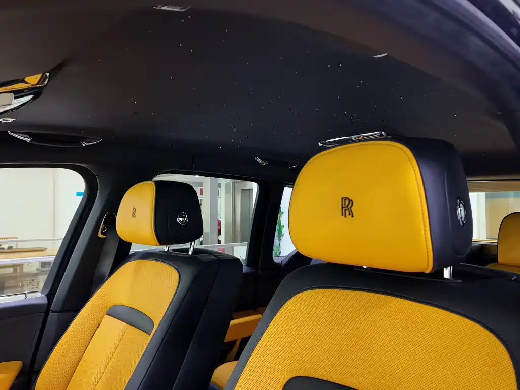 Cullinan 2024 Black Badge купить на сайте DeffCars