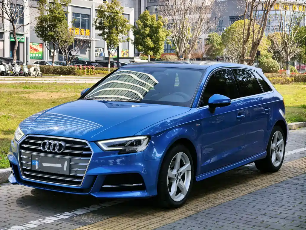Audi A3 2020 Sportback 35 TFSI Fashion Type National VI купить на сайте DeffCars