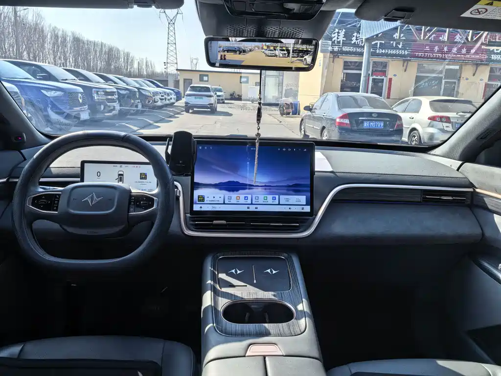 eπ008 2024 model 210Max extended range version 6 seats купить на сайте DeffCars