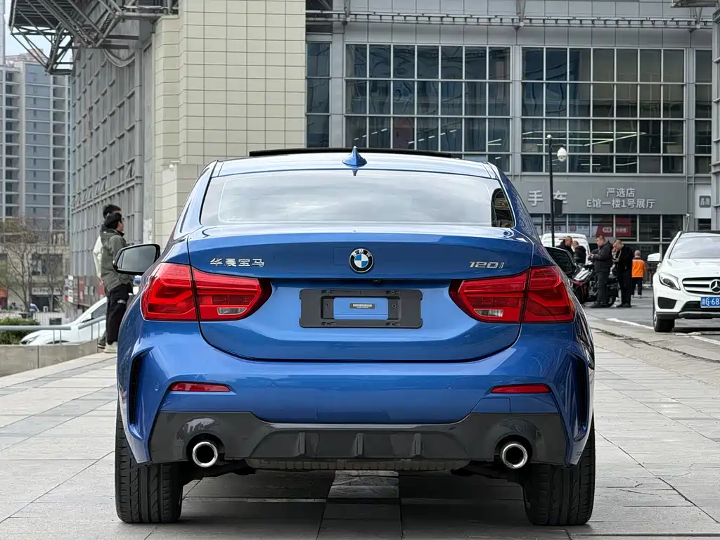 BMW 1 Series 2019 120i Leading M Sports Package купить на сайте DeffCars