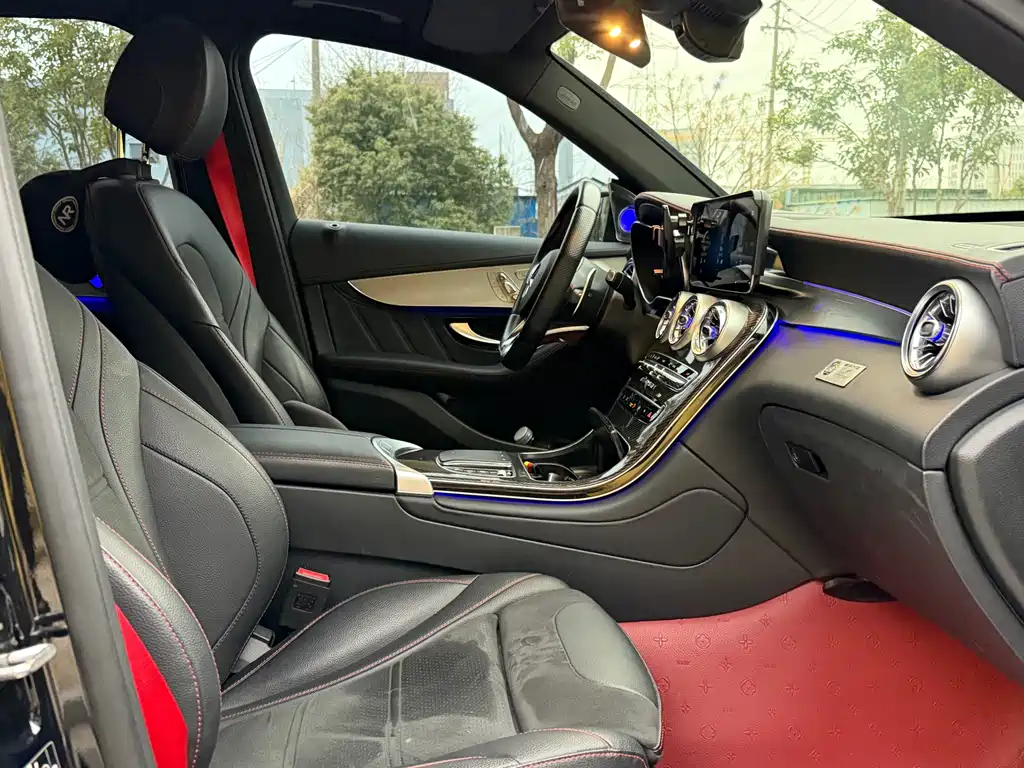Mercedes-Benz GLC AMG 2022 AMG GLC 43 4MATIC купить на сайте DeffCars