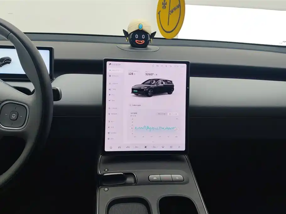 NIO ET5T 2024 model 75kWh Touring купить на сайте DeffCars