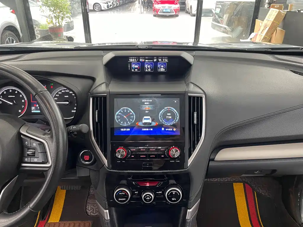 Forester 2022 2.0i AWD Deluxe Edition EyeSight купить на сайте DeffCars