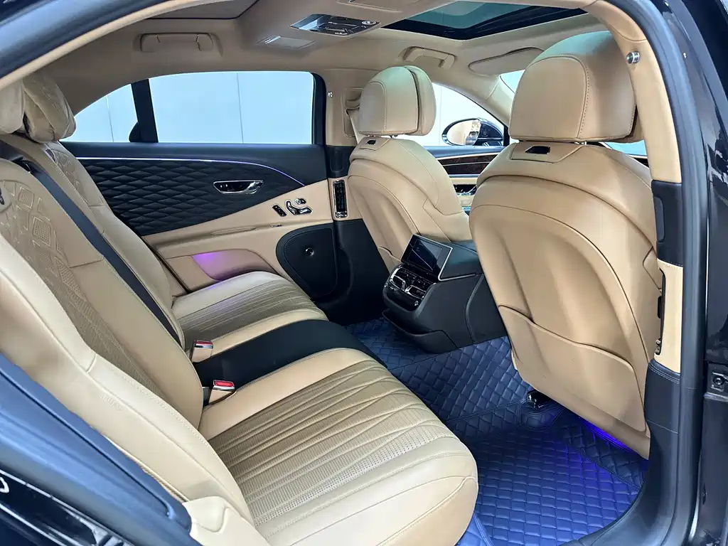 Flying Spur 2021 4.0T V8 Standard Edition купить на сайте DeffCars