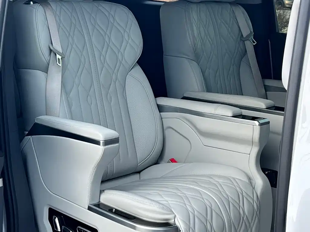 Buick GL8 2025 Lu Zun Smart Edition купить на сайте DeffCars