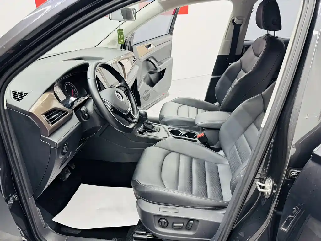 Tuyue 2022 280TSI two-wheel drive luxury version купить на сайте DeffCars