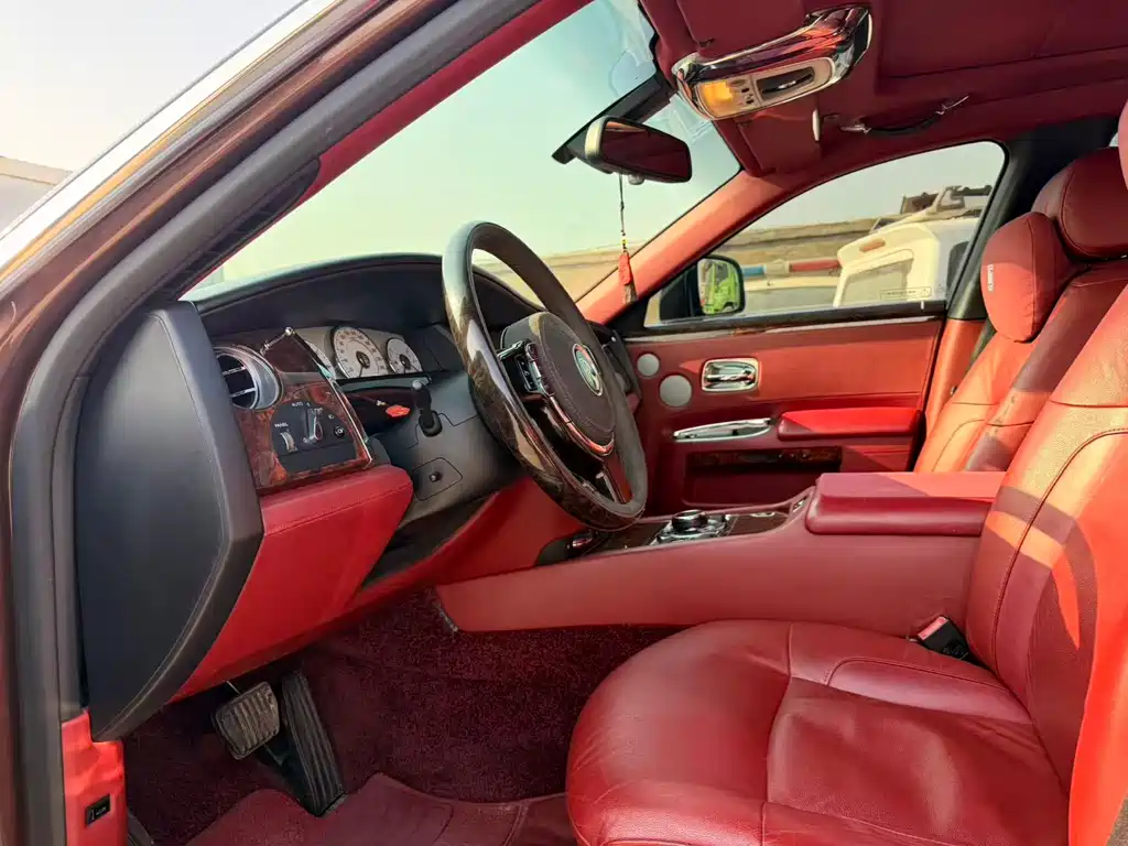 Ghost 2014 6.6T extended version купить на сайте DeffCars