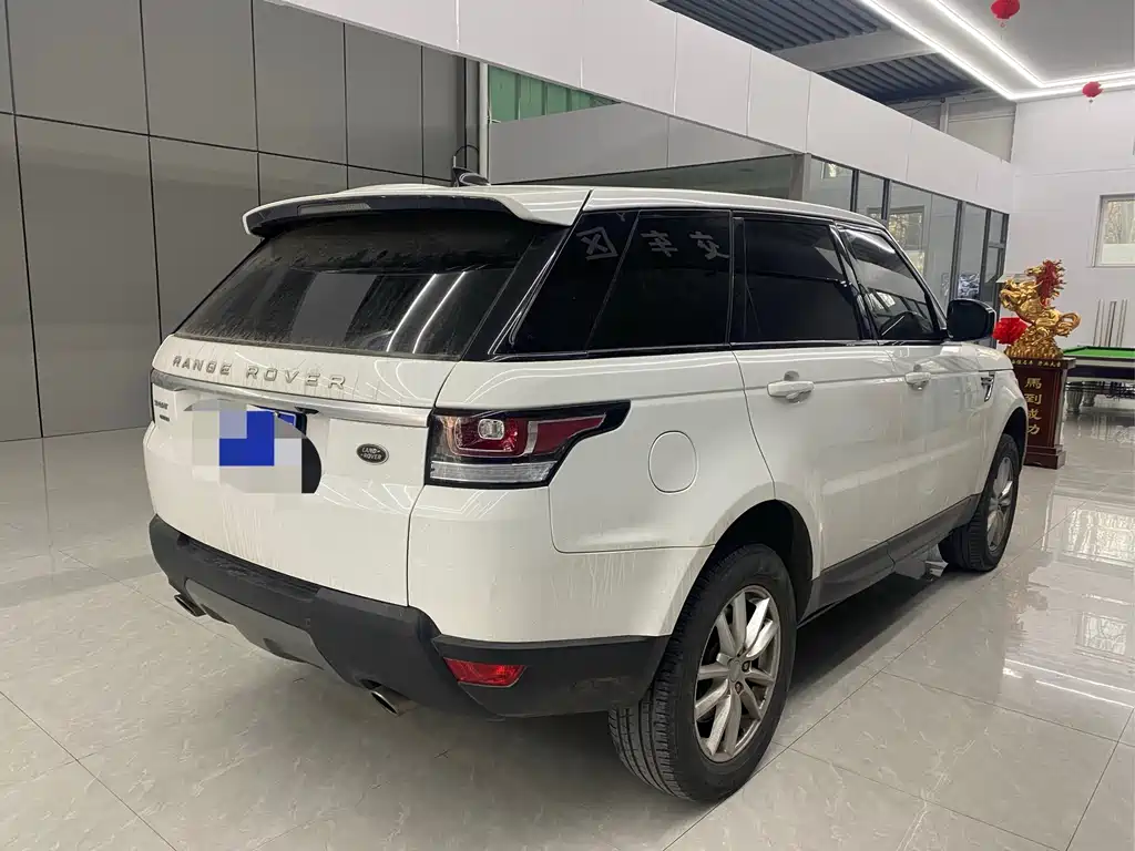 Range Rover Sport 2017 3.0 SC V6 SE купить на сайте DeffCars