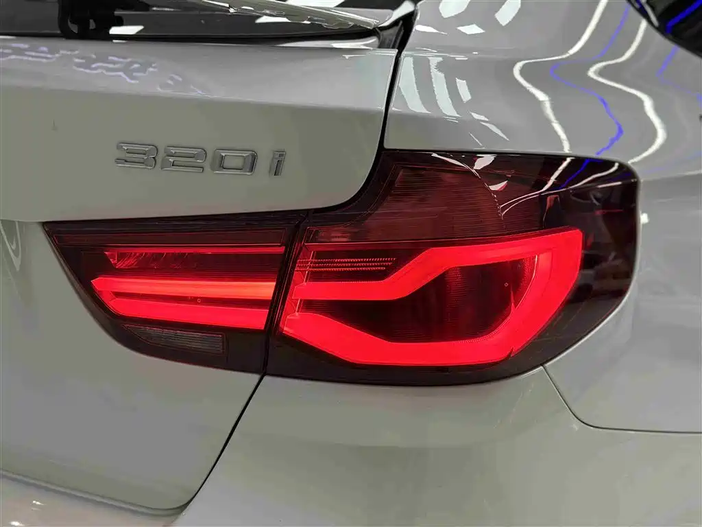 BMW 3 Series GT 2019 320i M Sports Package купить на сайте DeffCars
