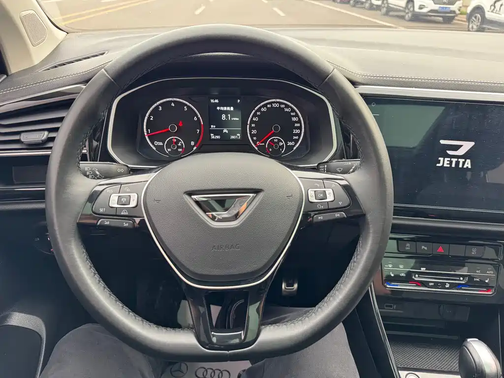 Jetta VS7 2021 Black Front Edition 1.4T Automatic Honor Edition купить на сайте DeffCars