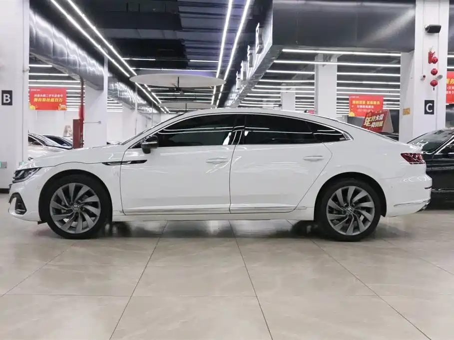 FAW-Volkswagen CC 2024 380TSI eye-catching model купить на сайте DeffCars