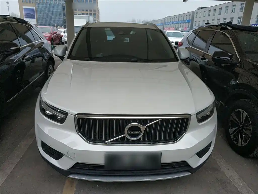 Volvo XC40 2020 T3 Zhiyuan Luxury Edition купить на сайте DeffCars
