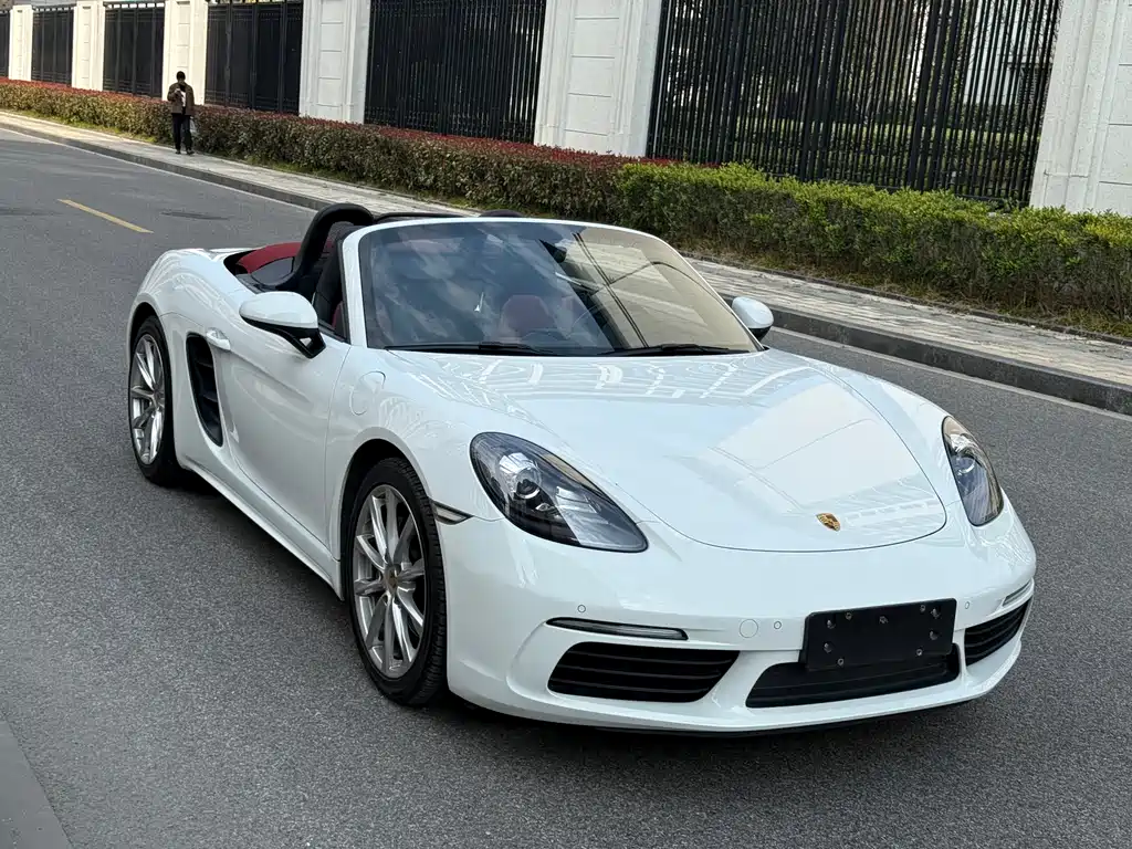Porsche 718 2018 Boxster 2.0T купить на сайте DeffCars