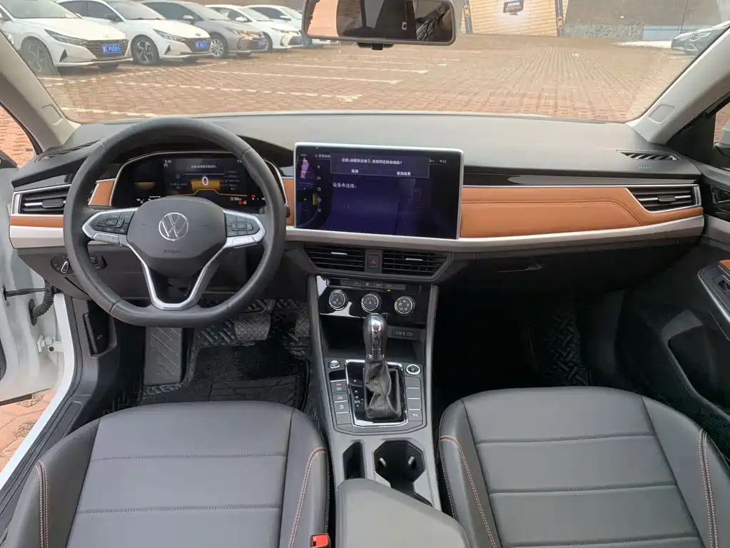 Bora 2023 model 200TSI DSG Yuexing PRO version купить на сайте DeffCars
