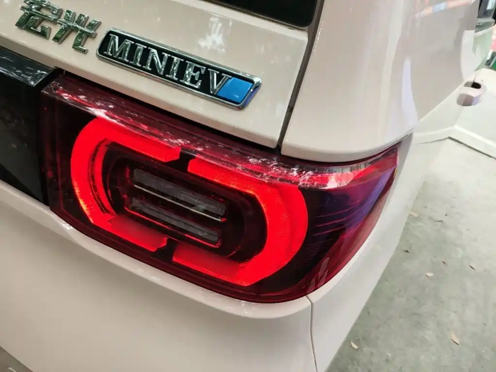 Hongguang MINIEV 2021 Macaron Premium Lithium Iron Phosphate купить на сайте DeffCars