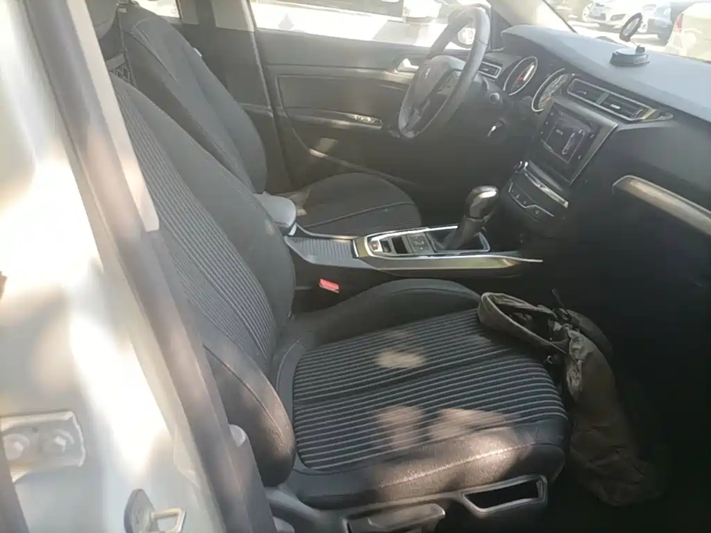 Peugeot 408 2016 1.6T automatic luxury version купить на сайте DeffCars