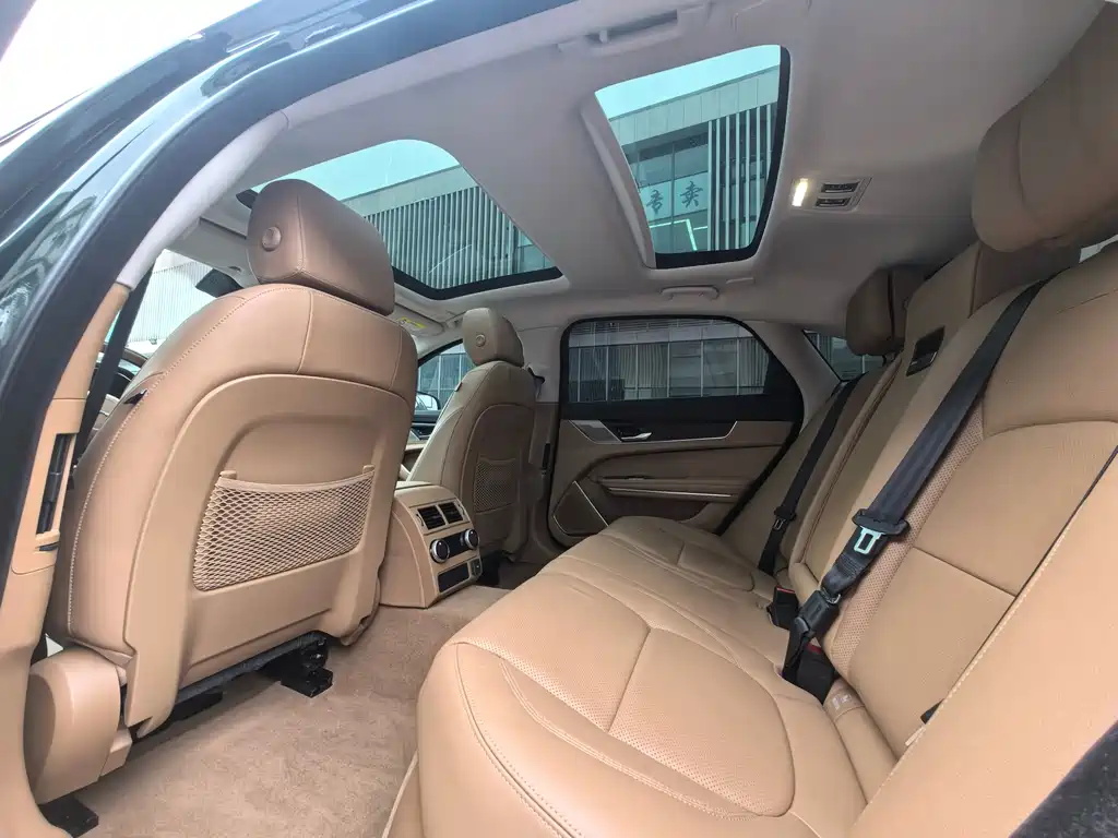 Jaguar XFL 2021 XFL 2.0T P250 two-wheel drive exclusive luxury version купить на сайте DeffCars