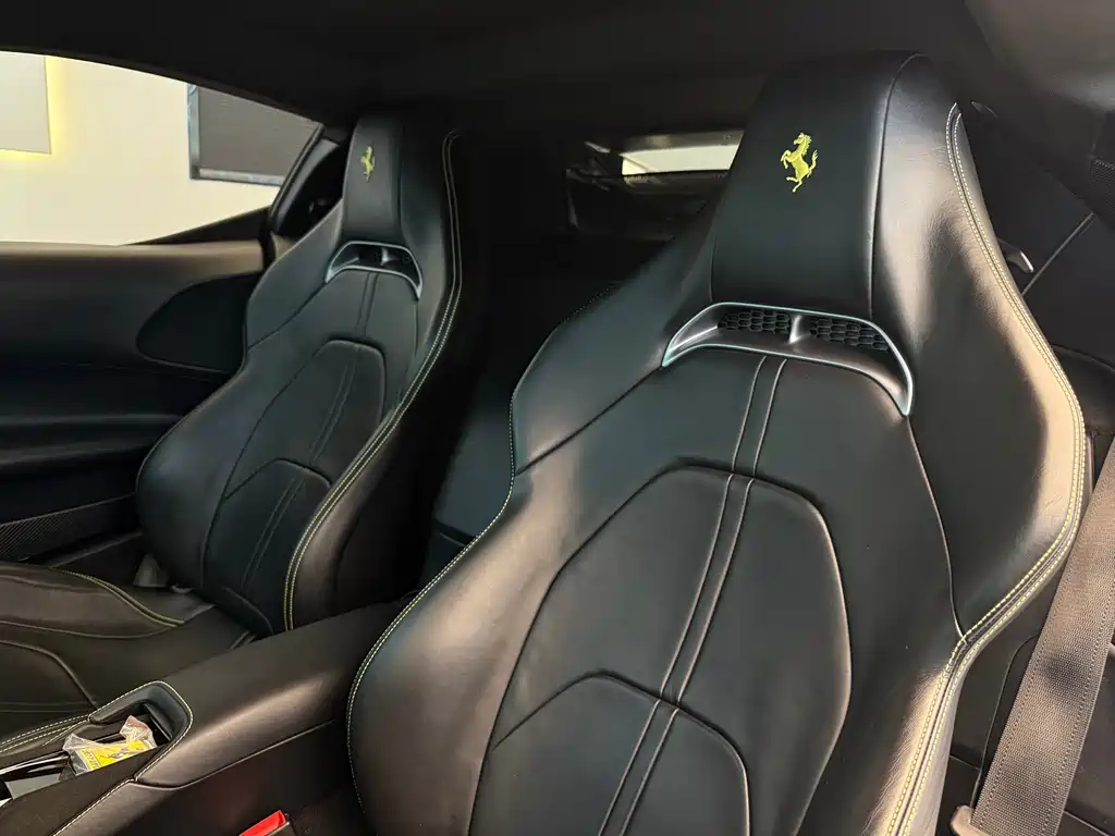 SF90 2020 3.9T V8 Stradale купить на сайте DeffCars