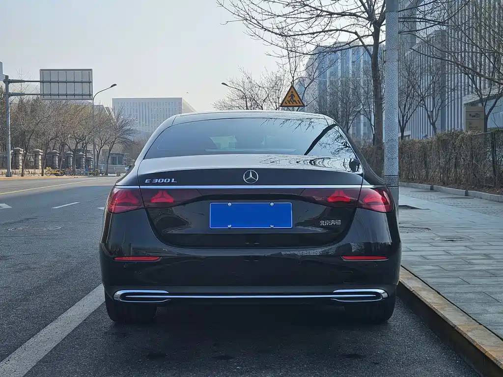 Mercedes-Benz E-Class 2025 E 300 L Fashion Model купить на сайте DeffCars