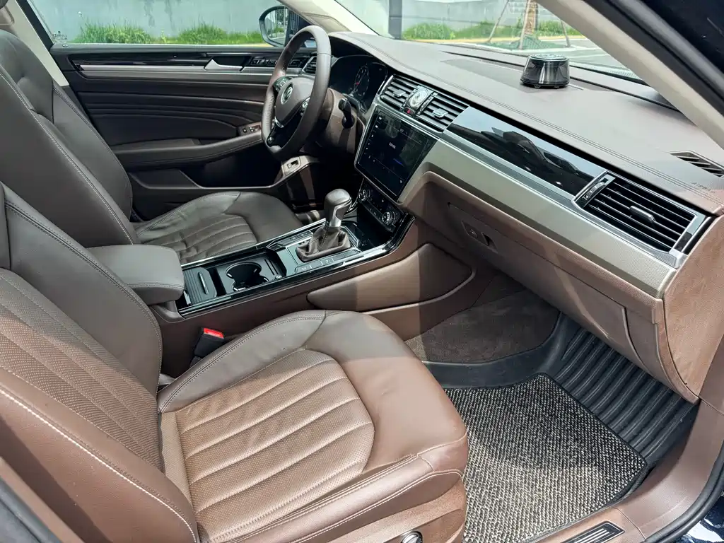Huiang 2021 380TSI Deluxe Edition купить на сайте DeffCars