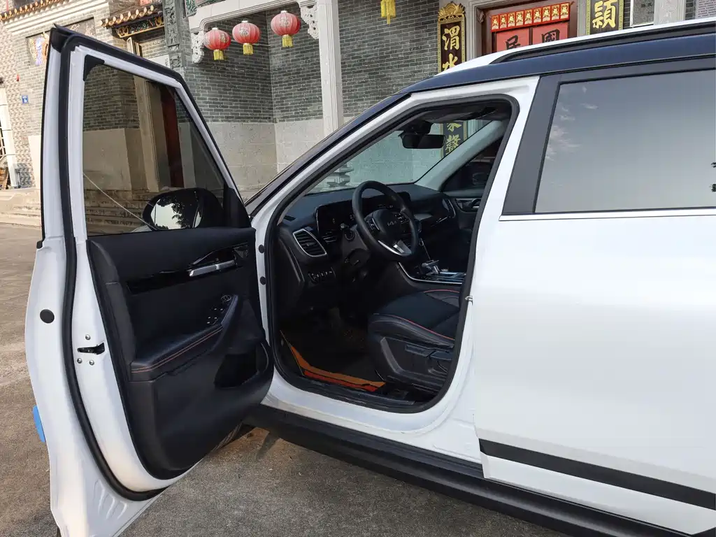Seltos 2023 1.5L CVT Deluxe Edition купить на сайте DeffCars