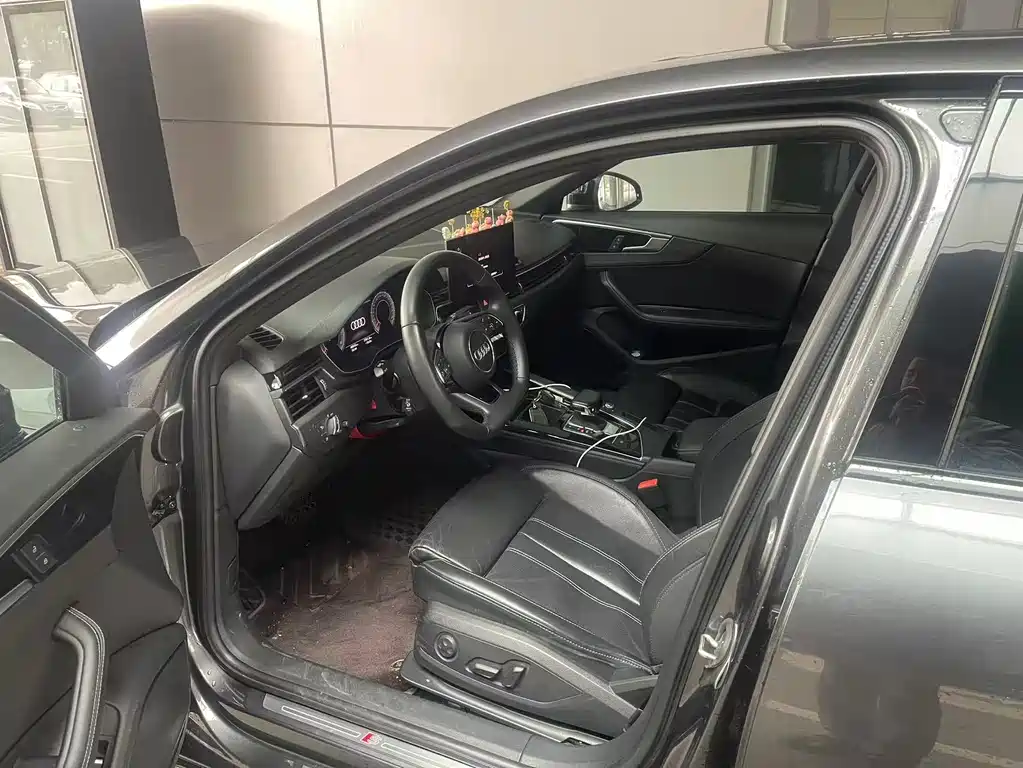 Audi A4L 2023 40 TFSI luxury and dynamic model купить на сайте DeffCars