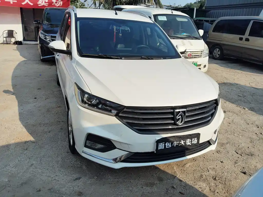 Baojun 360 2018 1.5L automatic elite model National V купить на сайте DeffCars