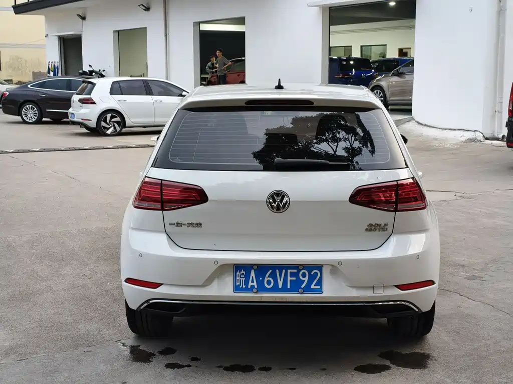 Golf 2020 Beloved Edition 280TSI DSG Comfort Type купить на сайте DeffCars