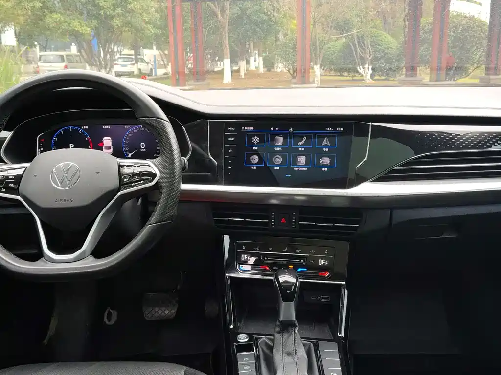 Passat 2022 330TSI Starry Sky Deluxe Edition купить на сайте DeffCars