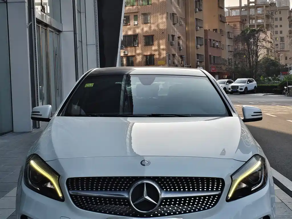 Mercedes-Benz A-Class Imported 2016 A 200 Dynamic купить на сайте DeffCars