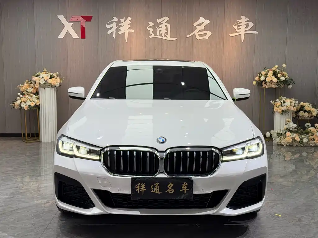 BMW 5 Series 2021 530Li Leading M Sports Package купить на сайте DeffCars