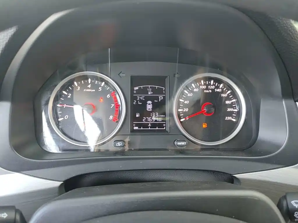 Fengxing T5 2022 Prosperity Model 1.5T Automatic Dream Chasing Edition Five Seats купить на сайте DeffCars