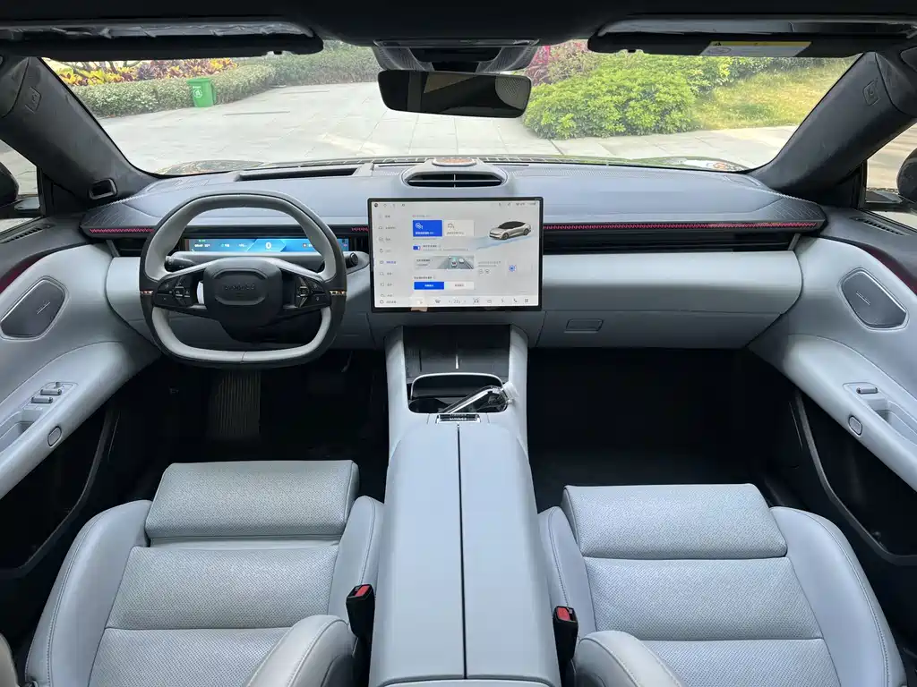 Lynk & Co Z10 2025 95kWh 702km four-wheel drive Halo купить на сайте DeffCars
