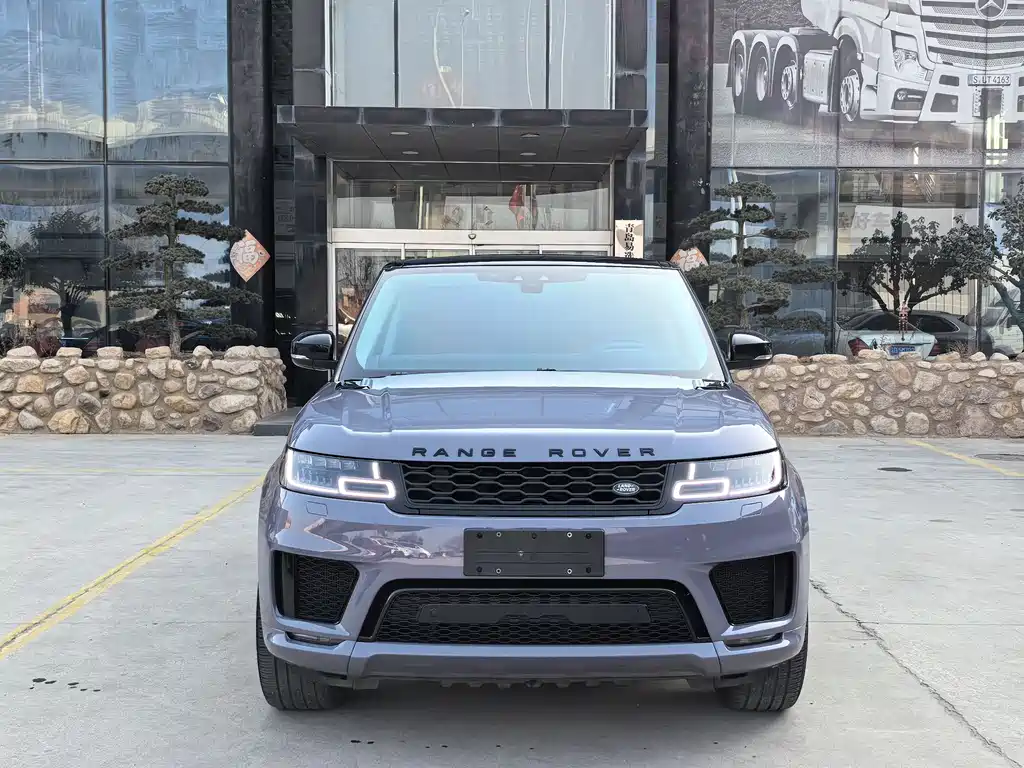 Range Rover Sport 2022 3.0 L6 Black Edition купить на сайте DeffCars
