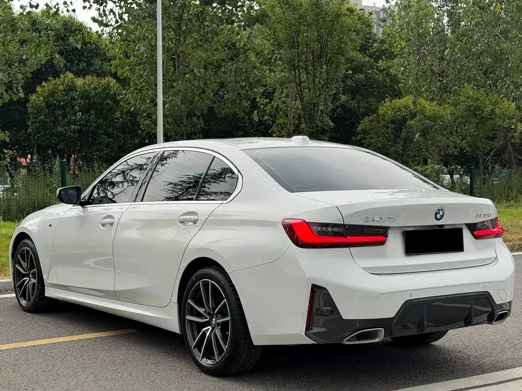 BMW 3 Series 2024 320Li M Sports Package купить на сайте DeffCars
