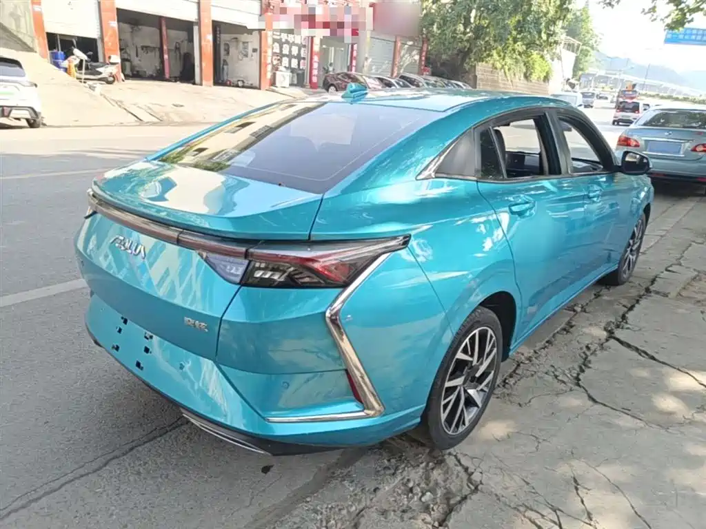 Yixuan 2020 230T automatic dazzling track version купить на сайте DeffCars
