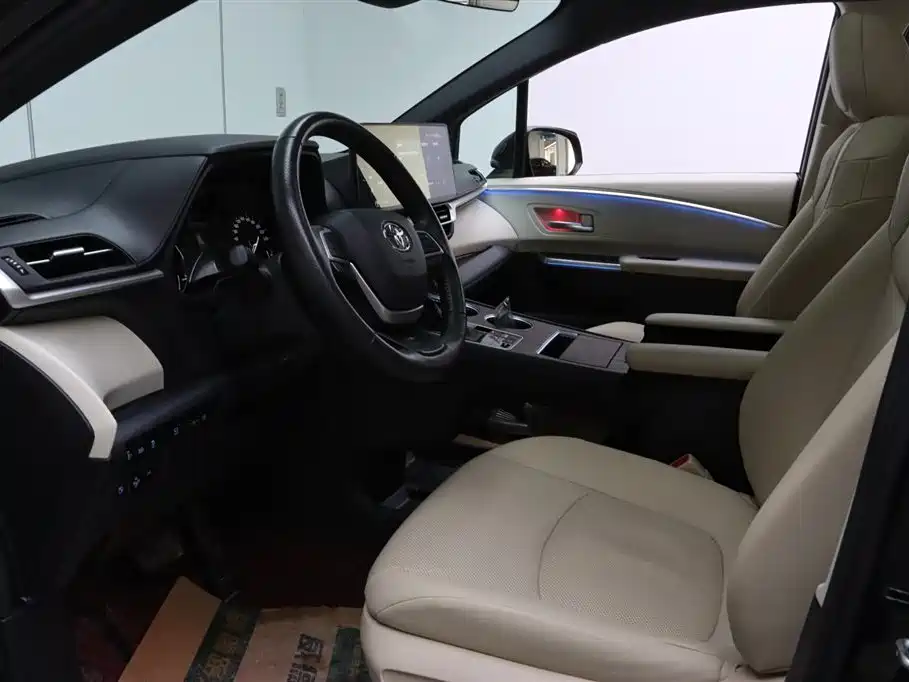 Grevia 2022 2.5L Hybrid Premium Edition купить на сайте DeffCars