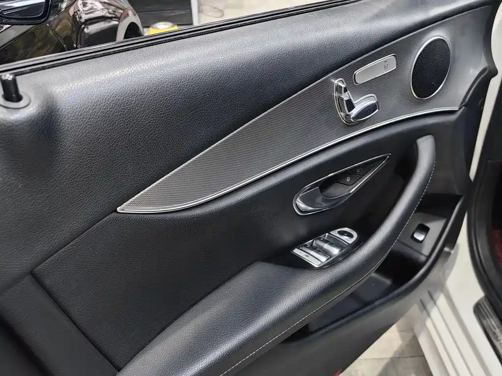 Mercedes-Benz E-Class 2018 E 200 Sports купить на сайте DeffCars