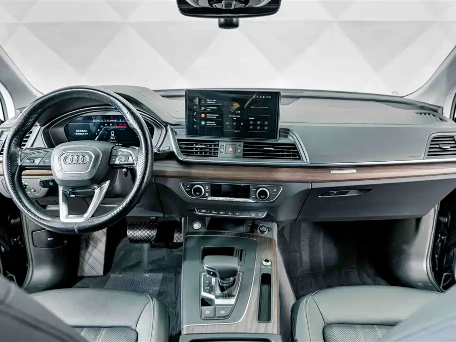 Audi Q5L 2022 40T luxury and elegant model купить на сайте DeffCars