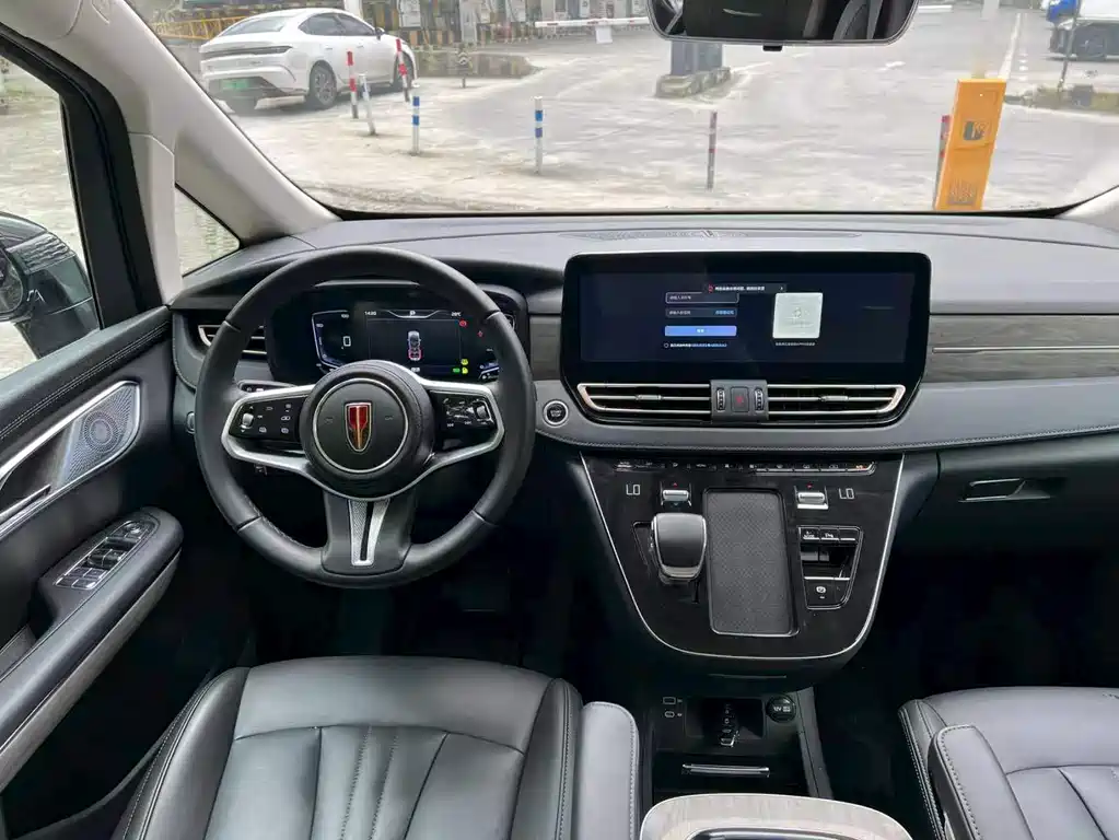 Hongqi HQ9 PHEV 2024 2.0T four-wheel drive business version купить на сайте DeffCars