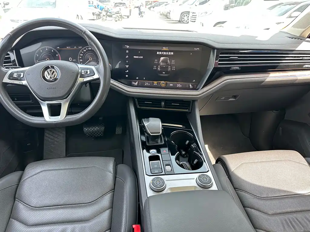 Touareg 2019 2.0TSI Sharp Wing Edition National VI купить на сайте DeffCars