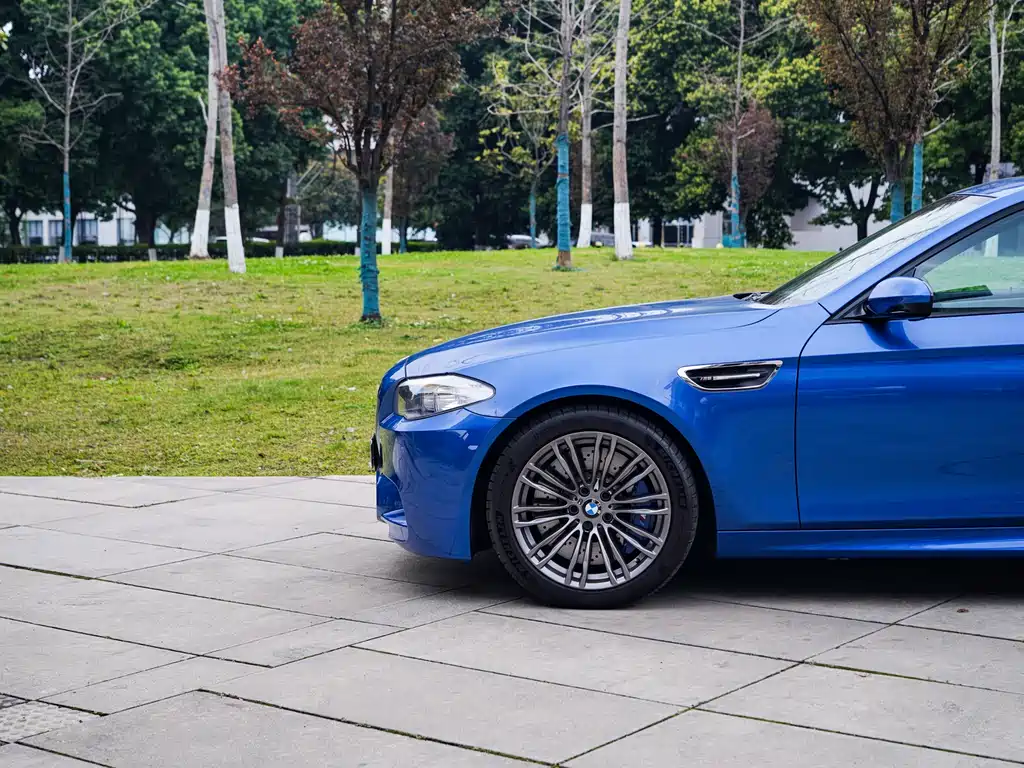 BMW M5 2012 M5 купить на сайте DeffCars