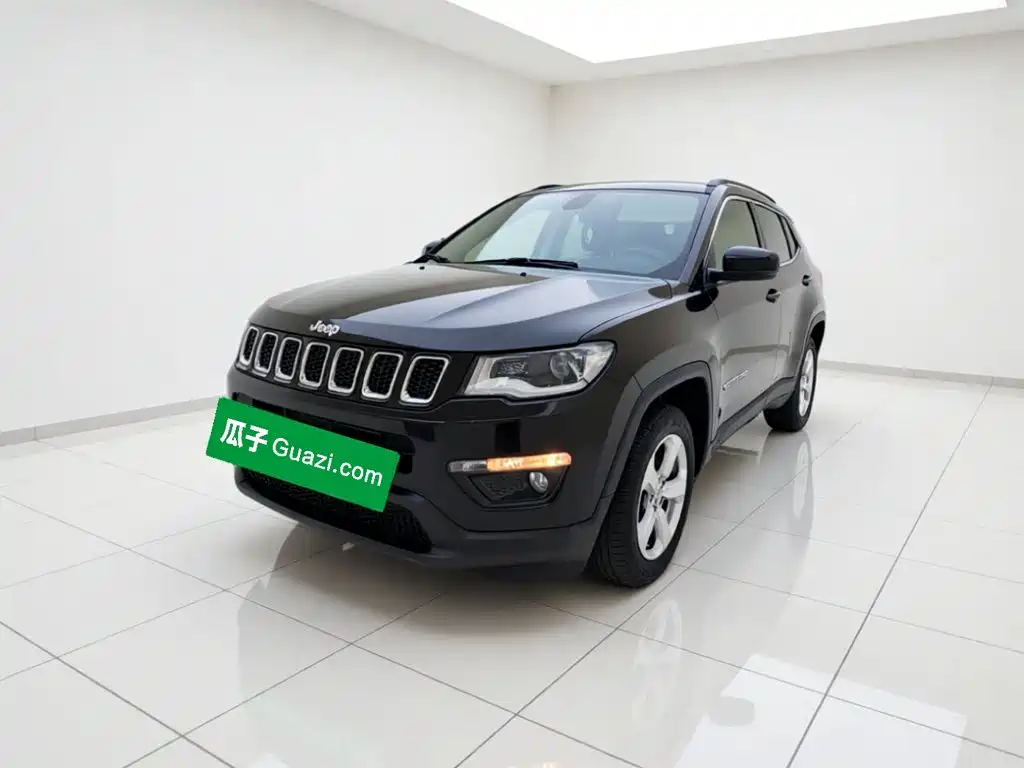 Compass 2017 200T Automatic Joy Edition купить на сайте DeffCars