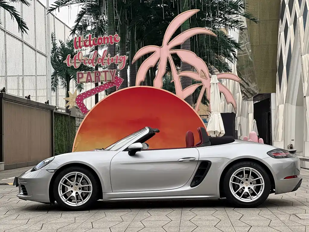 Porsche 718 2020 Boxster 2.0T купить на сайте DeffCars