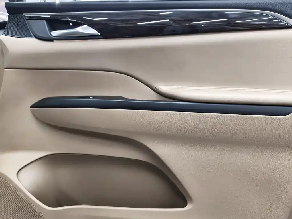 Buick GL8 2018 ES 28T luxury model National VI купить на сайте DeffCars