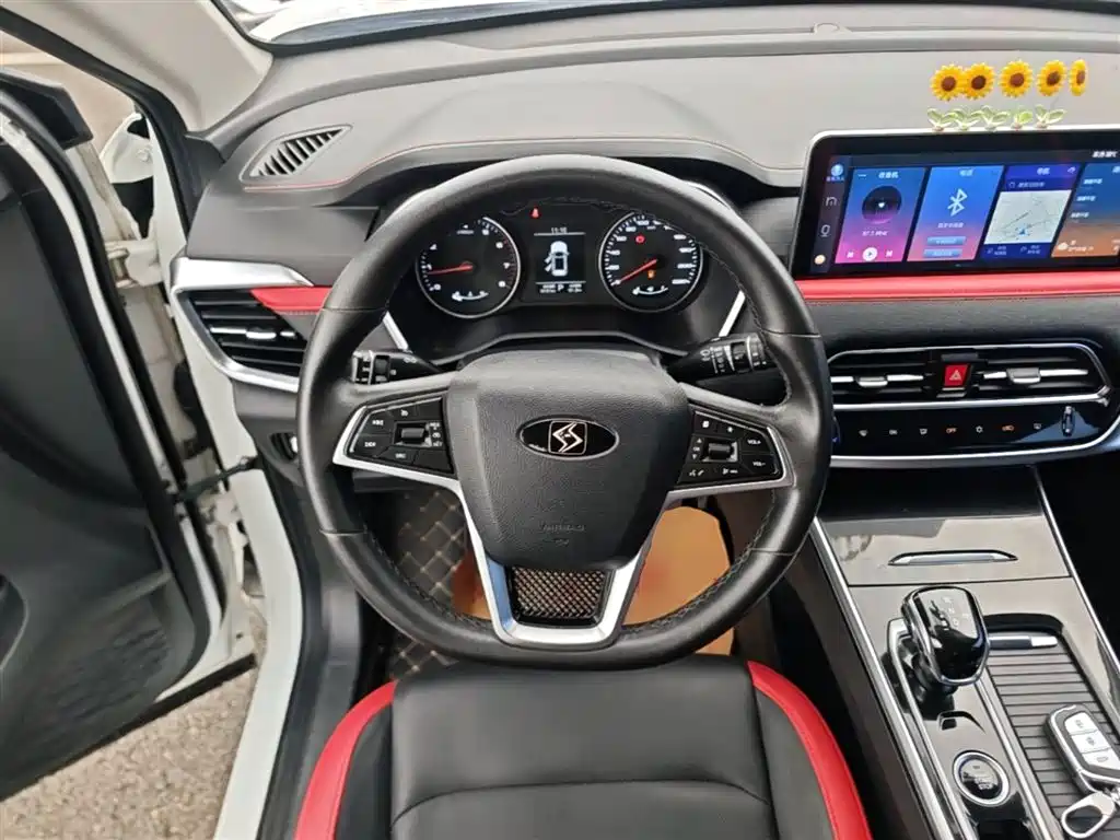 Sihao X8 2021 model 300T DCT luxury intelligent version 7 seats купить на сайте DeffCars