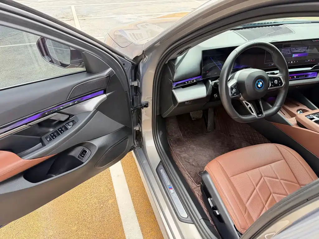 BMW i5 2024 eDrive 35L M Sports Package купить на сайте DeffCars