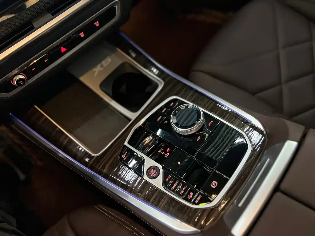 BMW X5 2023 xDrive 40Li M Sports Package купить на сайте DeffCars